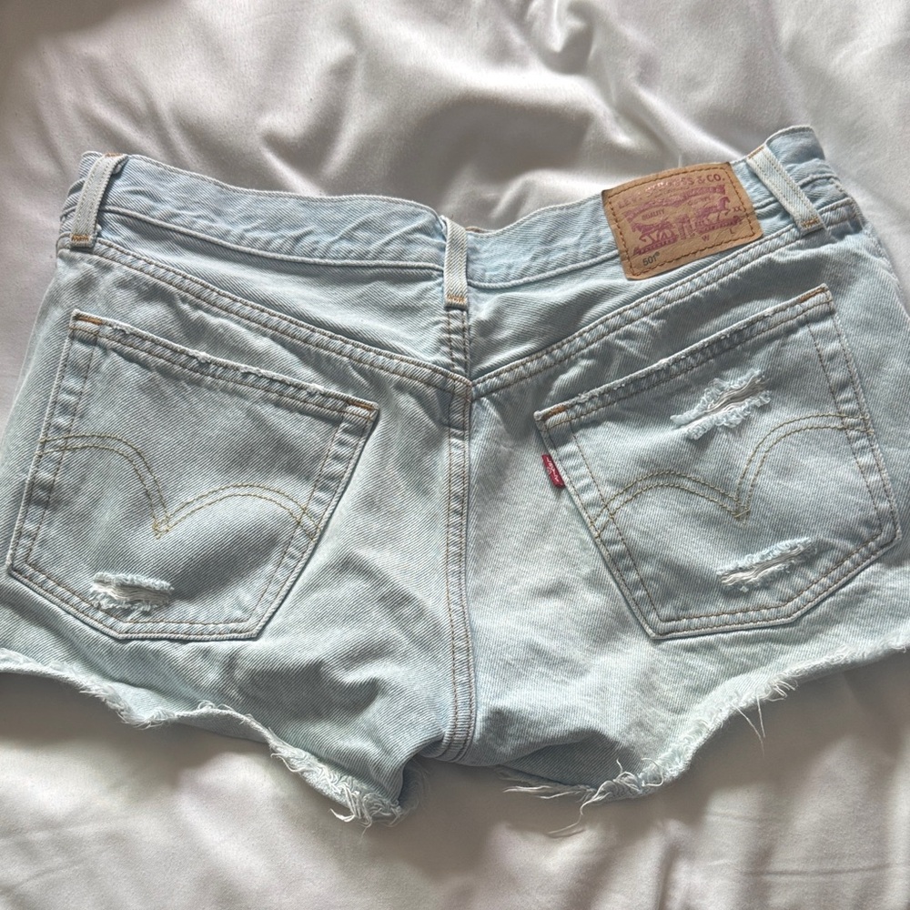 Levi's Light Wash Jean Shorts for Women